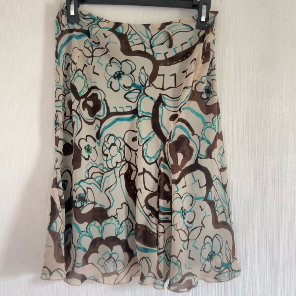 super pretty pattern midi skirt